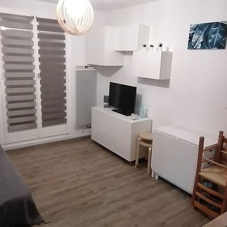 Studio 4 Personnes Les Angles  Exterior photo